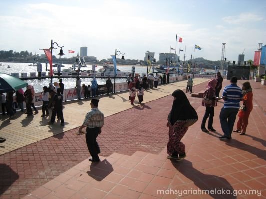 Lawatan ke Terengganu