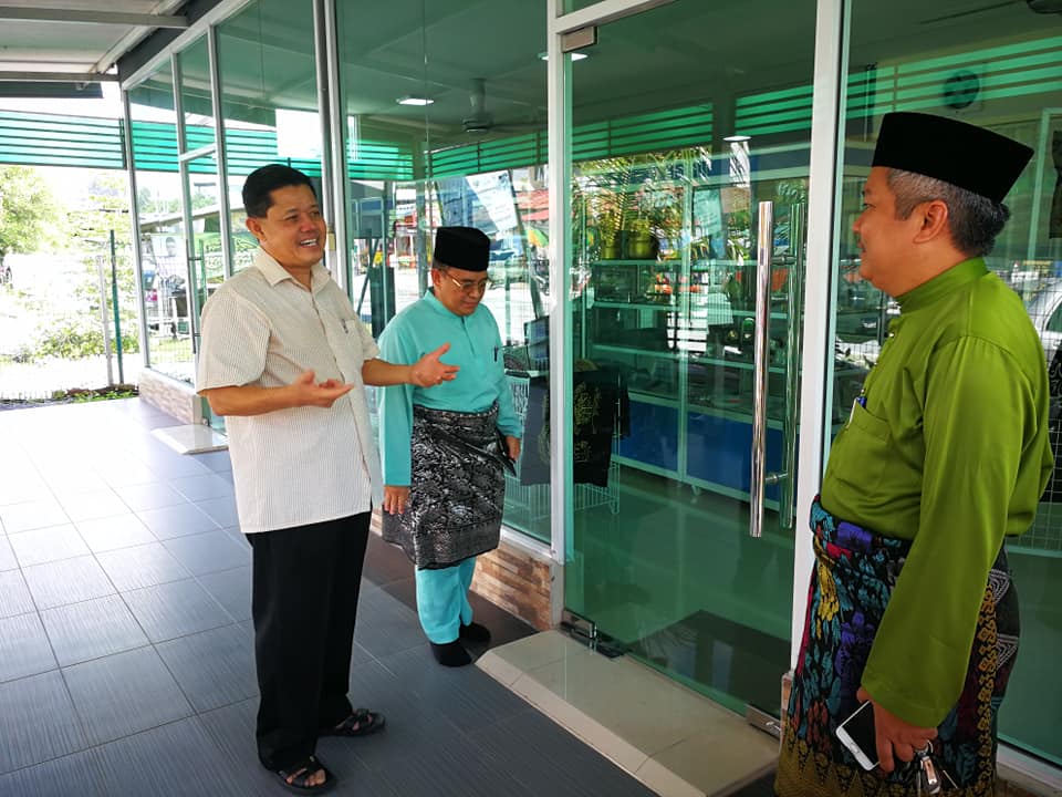 Lawatan ke Pusat Pelupusan Alquran Zee Enterprize