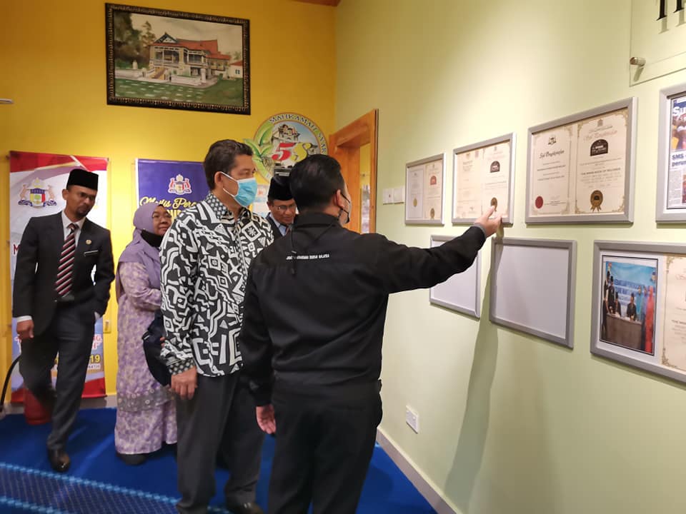 KUNJUNG HORMAT DELEGASI DARIPADA UIAM