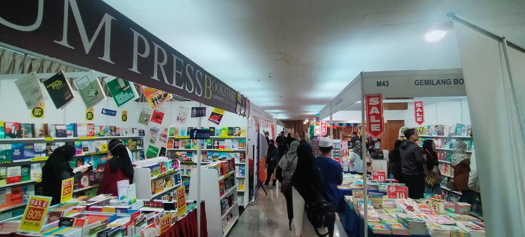 Program Lawatan ke Pesta Buku Antarabangsa Kuala Lumpur 2022 (PBAKL)