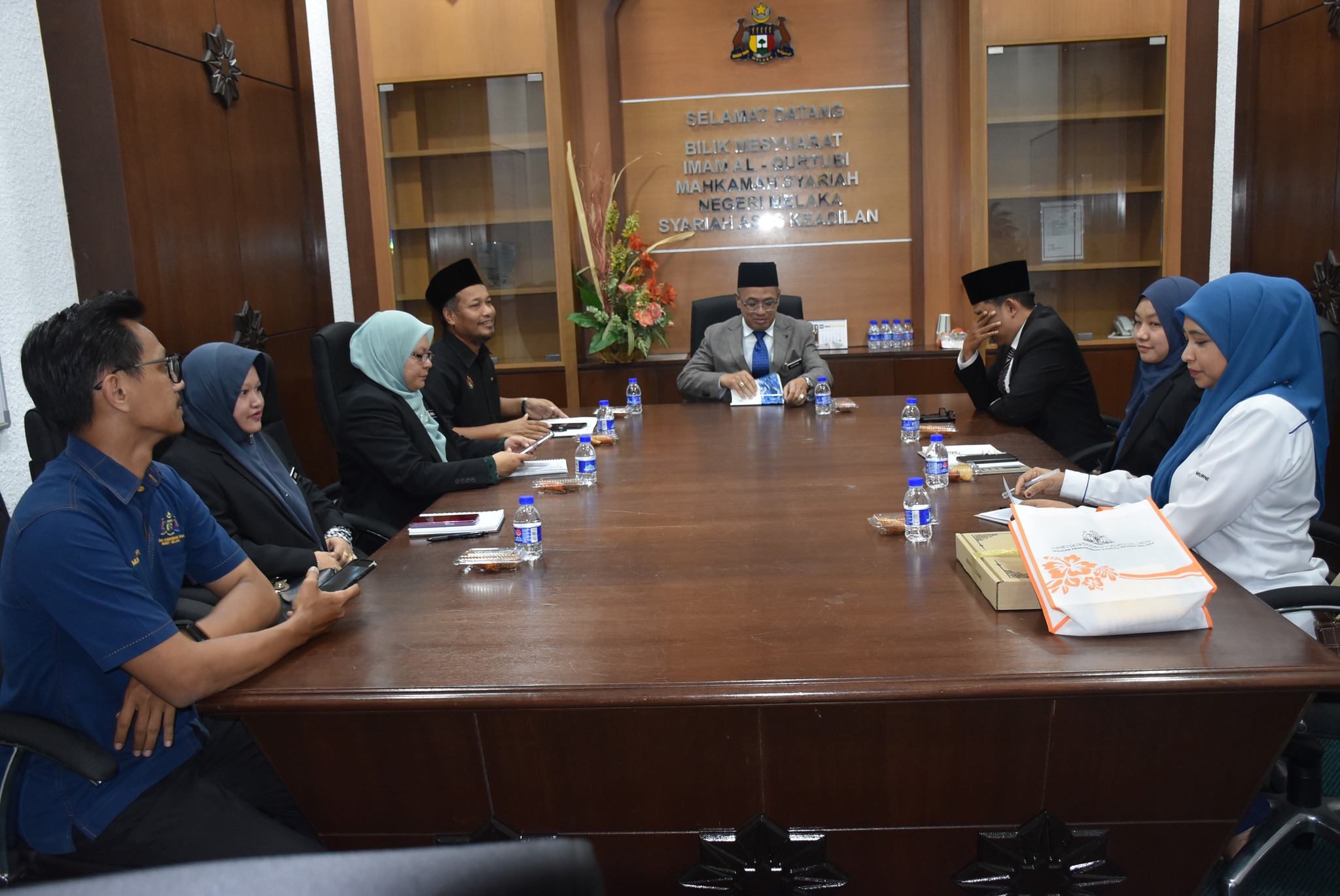 Kunjung Hormat Jabatan Pendakwaan Syariah Negeri Melaka Dan JBG Negeri Melaka Kepada KHS MSNM