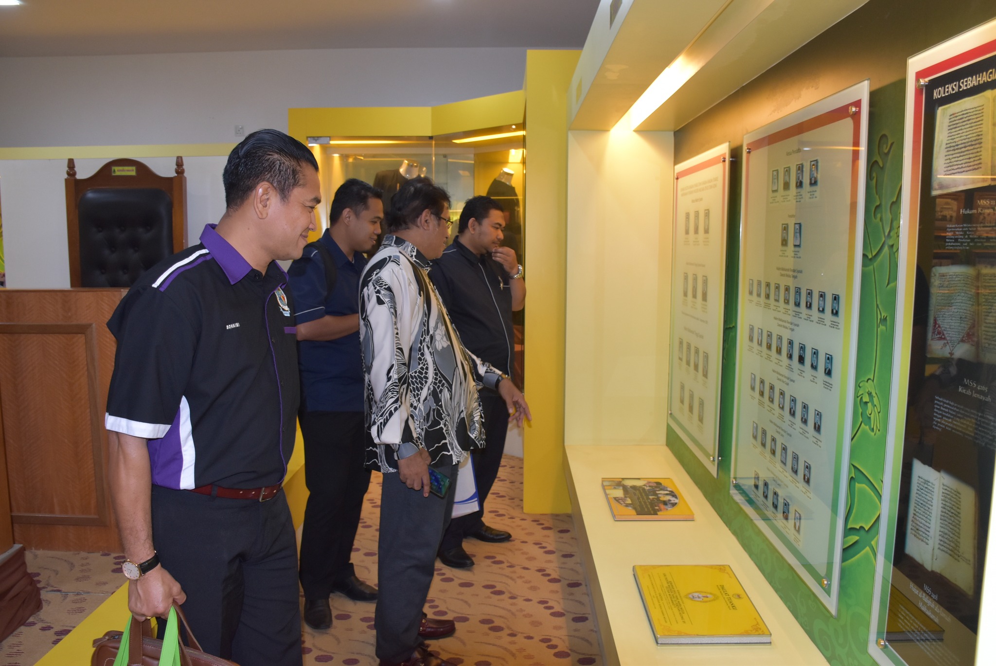 PROGRAM LAWATAN DARI AHLI AKRAB BRIGED TENGAH, PASUKAN GERAKAN AM, CHERAS 