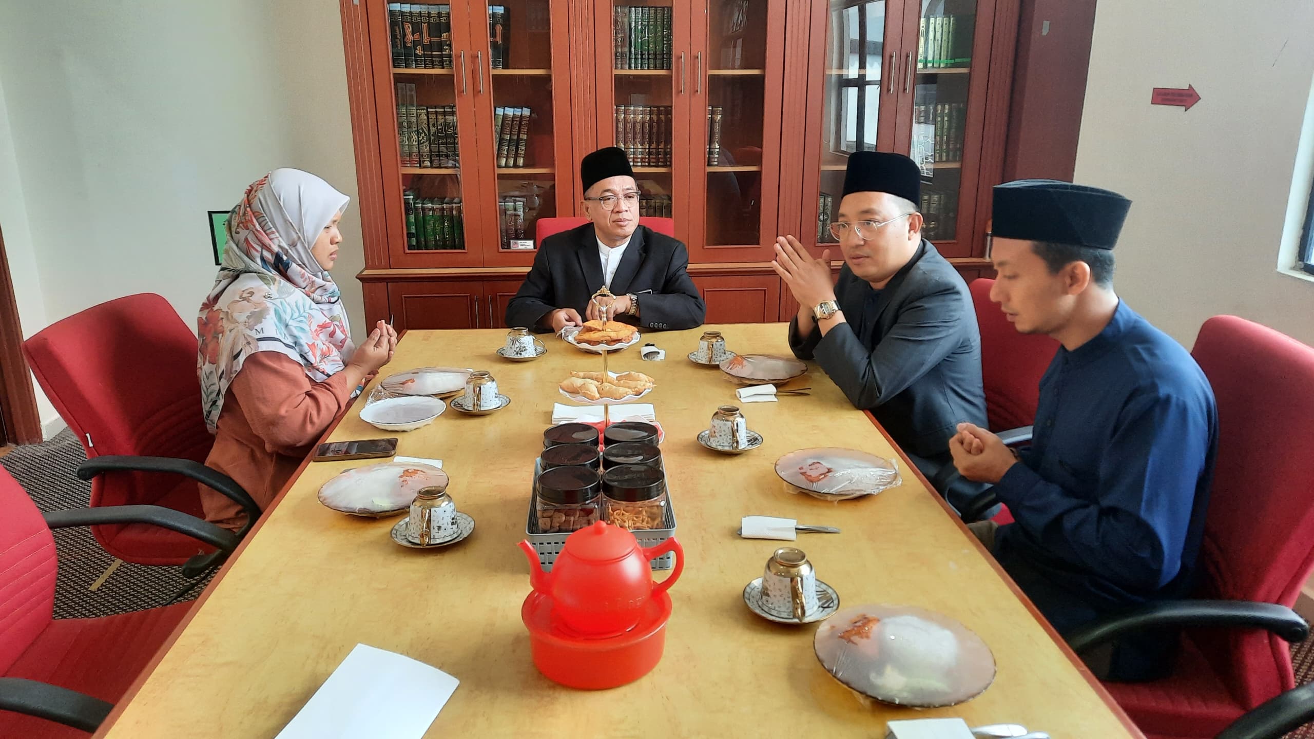 Lawatan Kerja KHS ke MRS Daerah Alor Gajah, Melaka